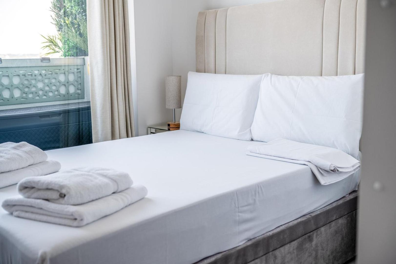Canary Wharf Retreat With Free Secure Parking Apartament